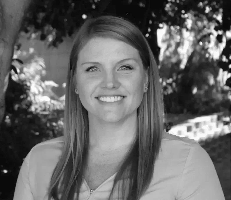 Stephanie Harvey headshot